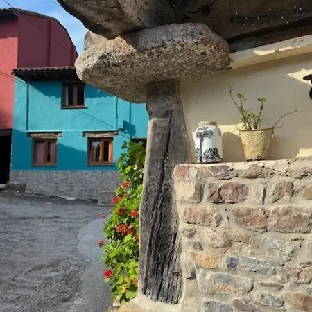 Hébergement de vacances La Casina De Agueera